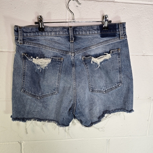 Abercrombie High Rise 4" Short Distressed Denim Jean Shorts - Picture 4 of 6